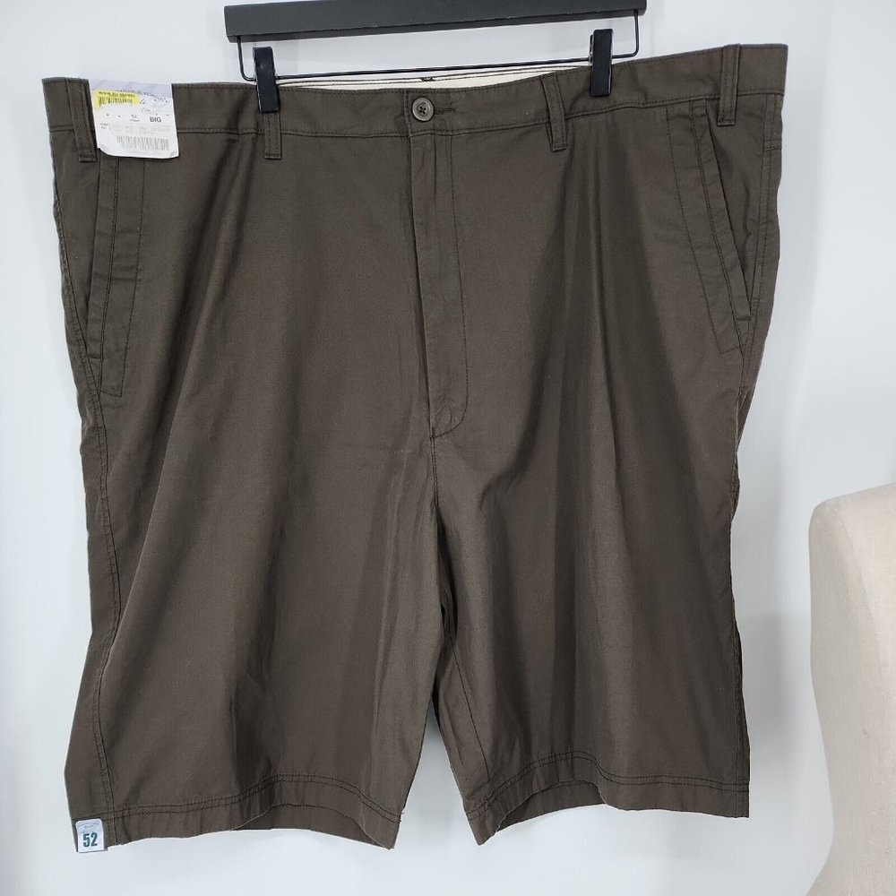 NEW Size 52 Roundtree & Yorke Men's Casuals Shorts 12" inseam Big Olive Green